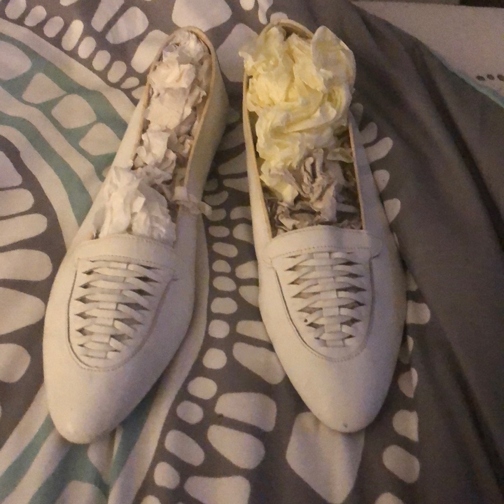 All white leather comfortable shoes
